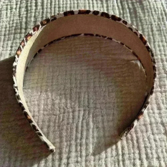 Shashi Leopard Print 1.5” Wide Headband | Hair Accessories | Purple Violet Brown - Picture 6 of 7